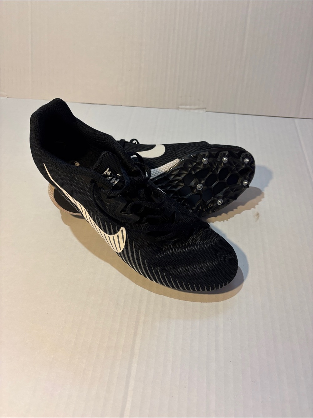 Nike Men’s Black & White Track Spikes